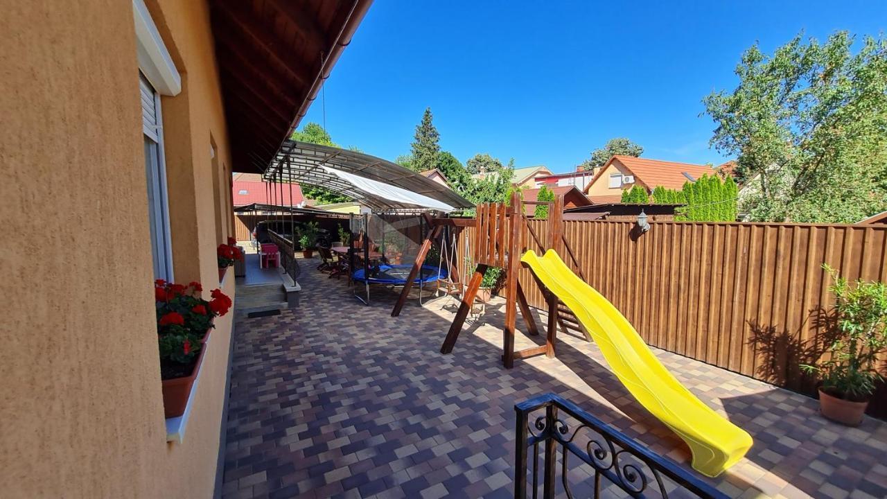 ADA Apartmanház Hajdúszoboszló Exteriér fotografie