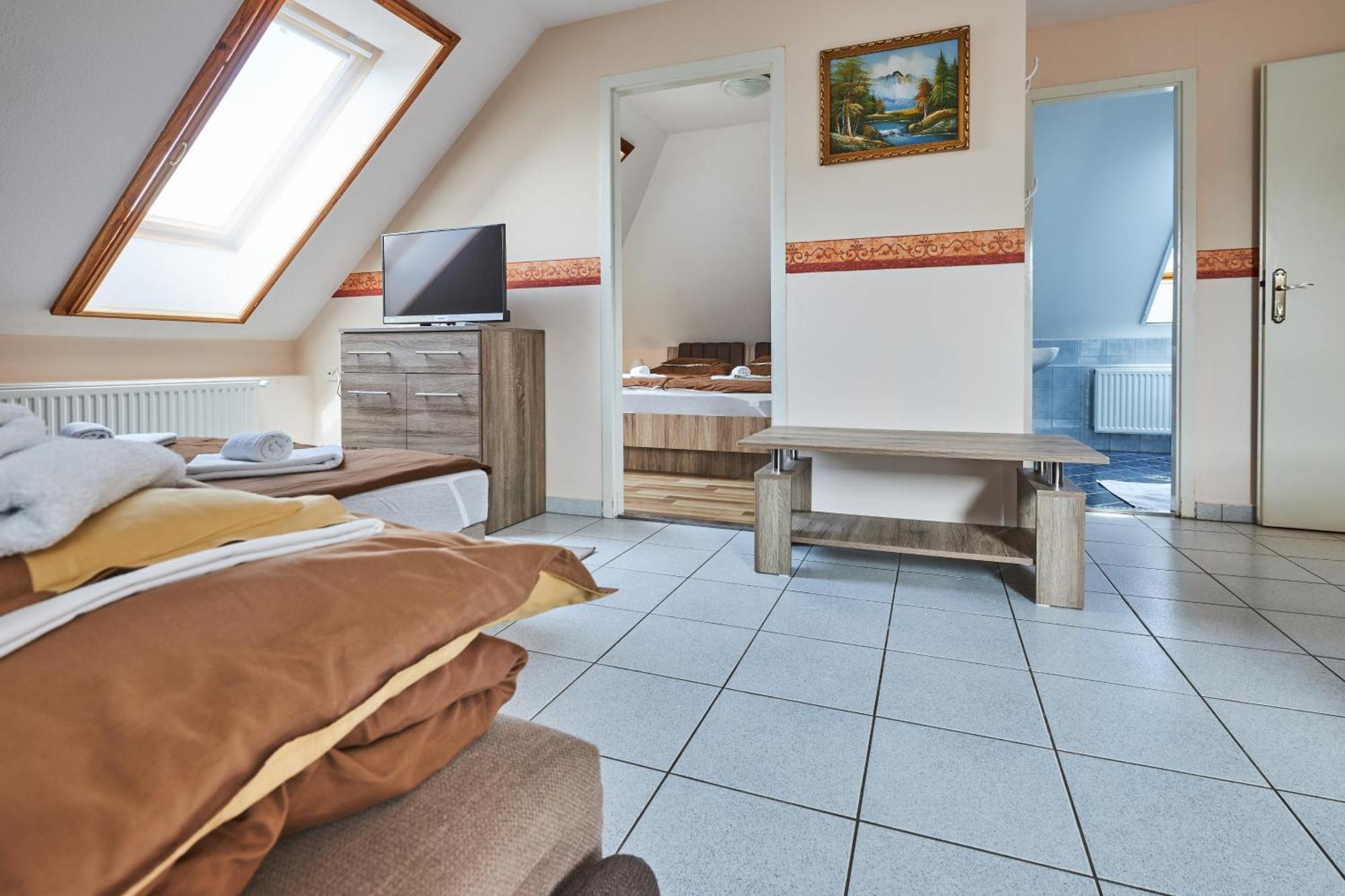 ADA Apartmanház Hajdúszoboszló Exteriér fotografie