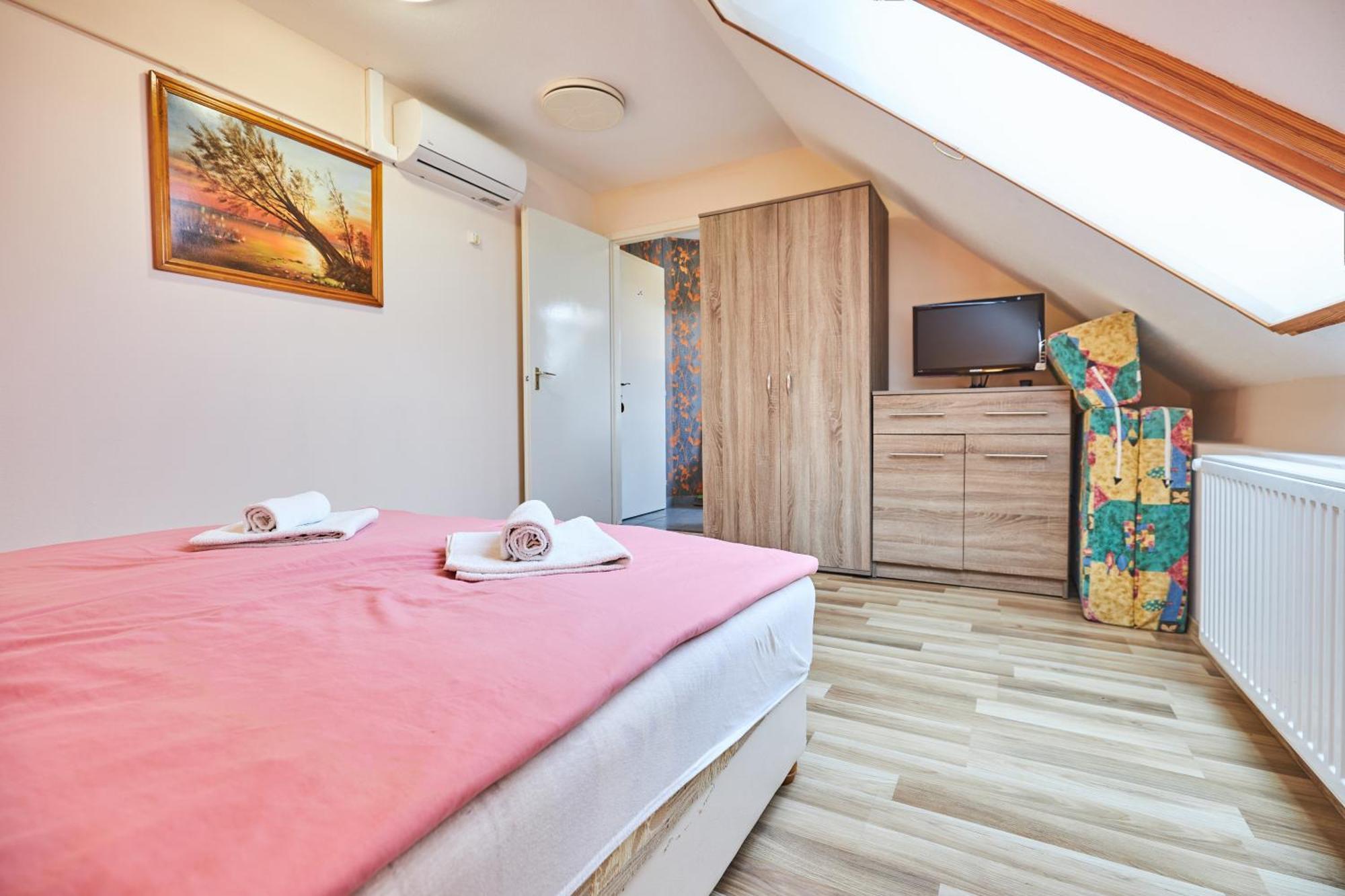 ADA Apartmanház Hajdúszoboszló Exteriér fotografie