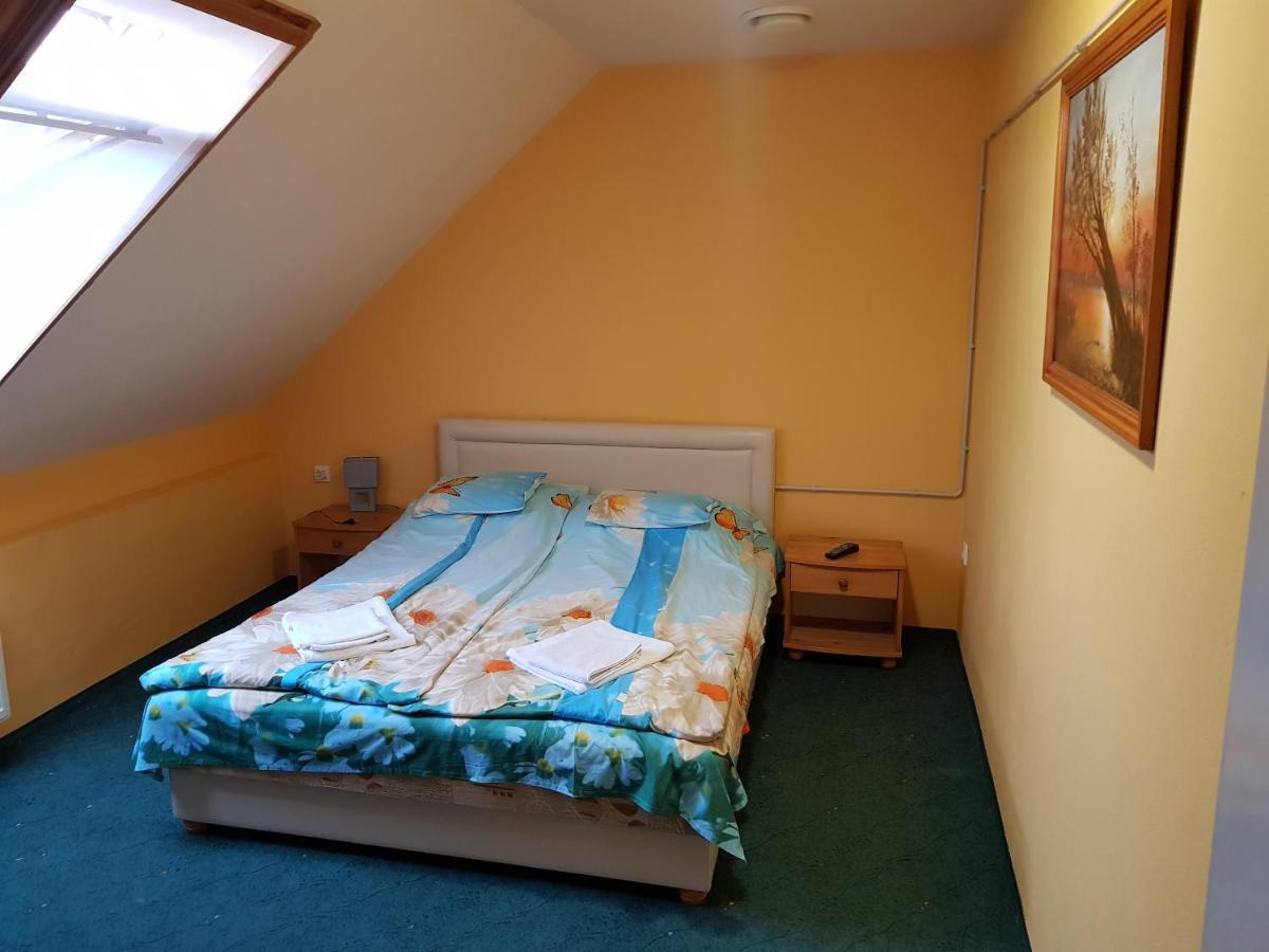 ADA Apartmanház Hajdúszoboszló Exteriér fotografie